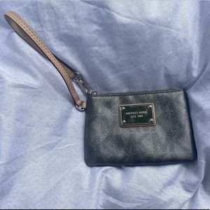 Michael Kors gray wristlet